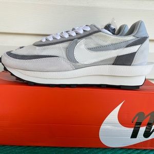 Nike Sacai X LD Waffle White/ Dark Grey Men Size 10.5 ( Clearance)